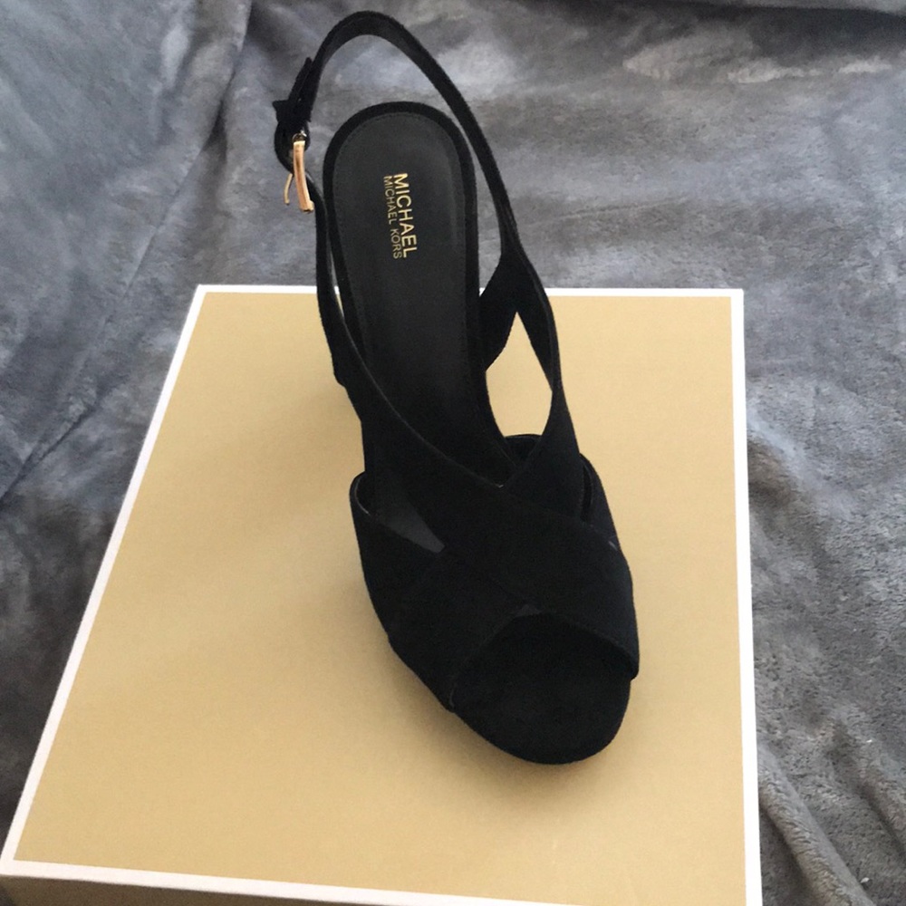 Micheal Kors Black Suede Platforms 10m